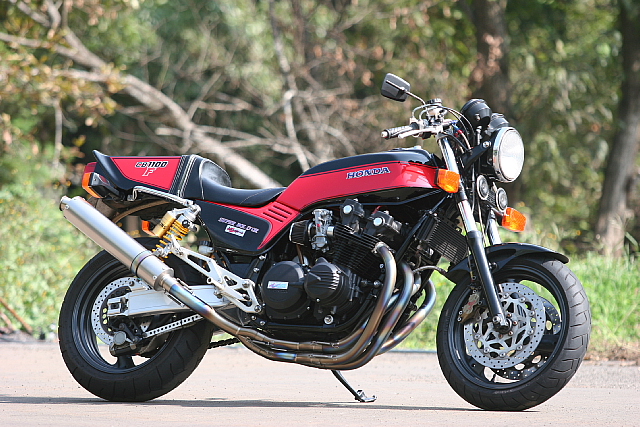 cb1100f_conv0008.jpg