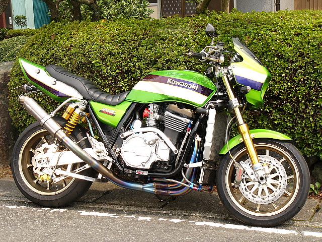 zrx1200_conv0017.jpg